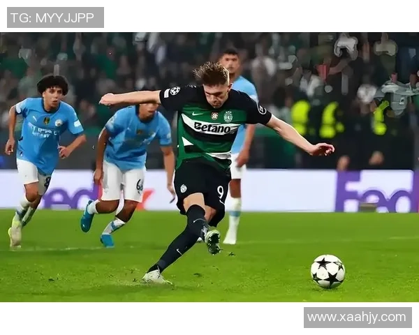 足球明星受伤瞬间视频曝光引发球迷热议与担忧