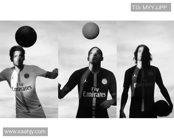 足球明星联名服饰潮流风向标引领时尚新风尚 足球明星联名服饰潮流风向标引领时尚新风尚